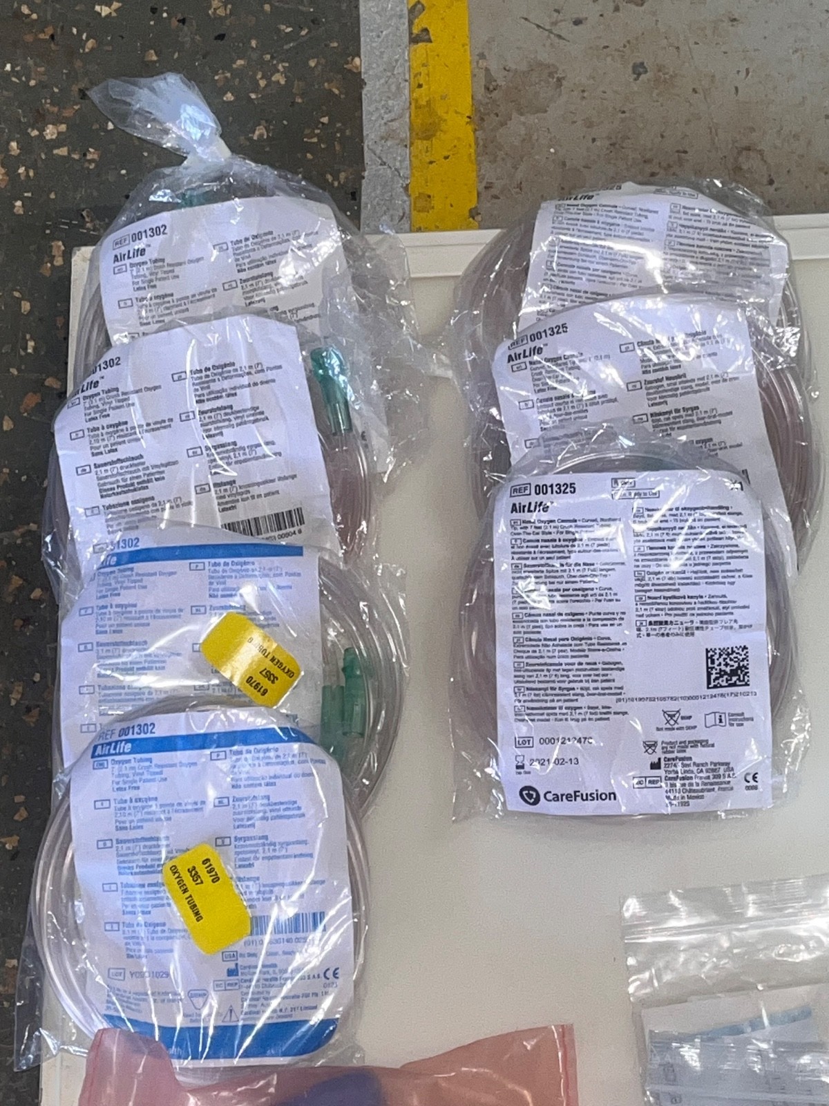 EVITA XL DRAGER VENTILATORS w/ compressor, LOT SALE, 48 flow sensors & more