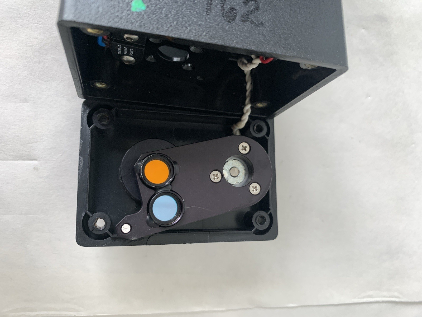 Fiber-Coupled Fluorescence Detector housing with Collimating Lens and 2 Filters
