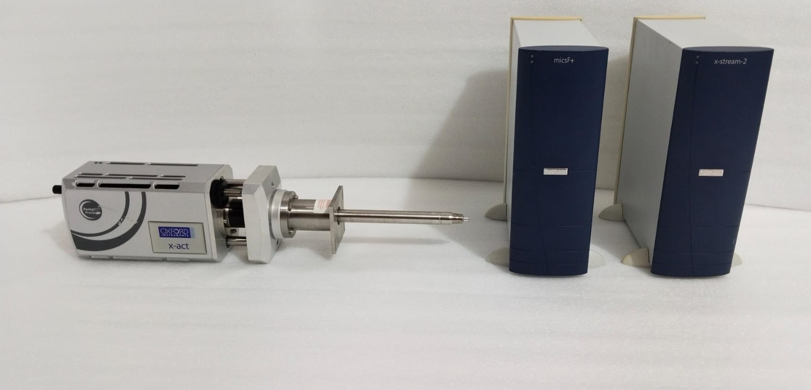 Oxford Instruments INCAx-Act Energy Dispersive Spectrometer System