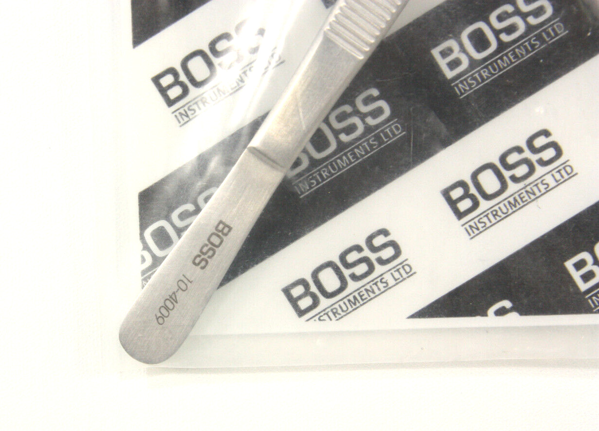 Boss Instruments Dressing Forceps Serrated Standard Pattern 5 1/2″ 10-4009