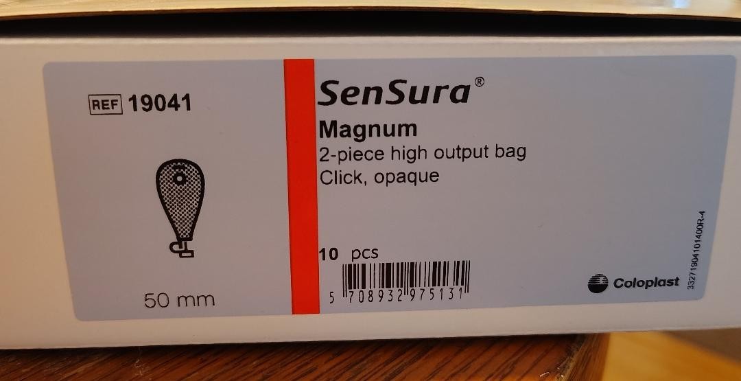 Coloplast SenSura Click Magnum Filtered Ostomy Pouch, Two-Piece System, 19041