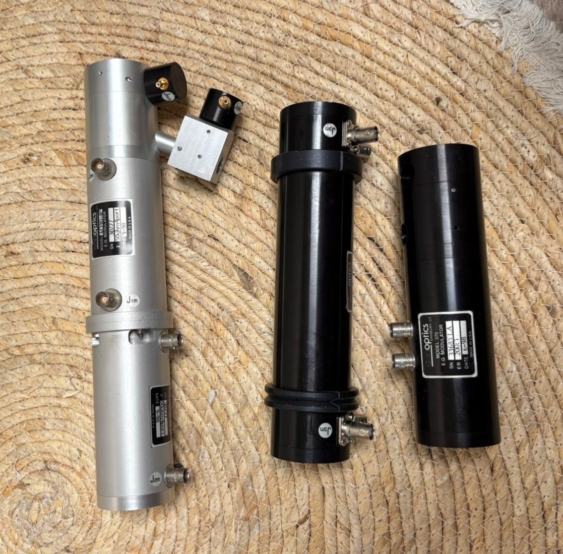 CONOPTICS MODEL M390-4P M1311A 370 EO ELECTRO-OPTICS USA LASER MODULATOR