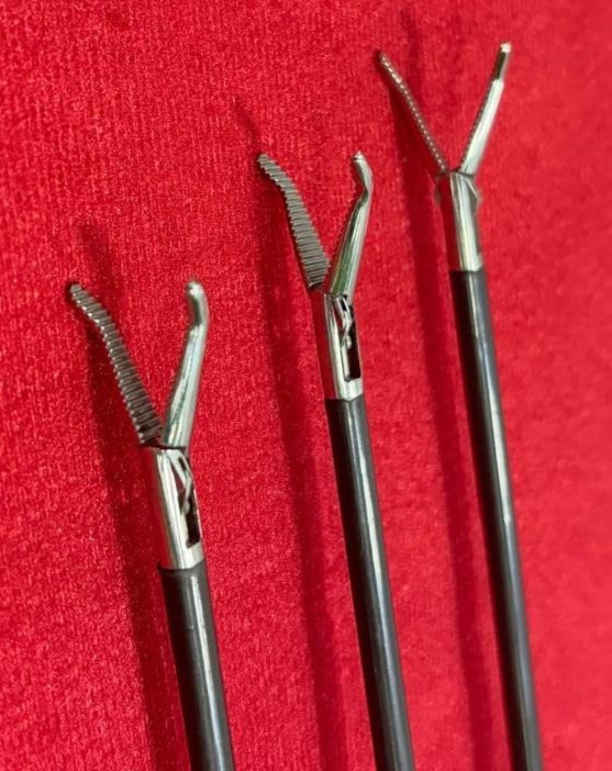 Laparoscopic Right Angle Mixter Dissector(45°Degree) Reusable Instrument- 3 nos.