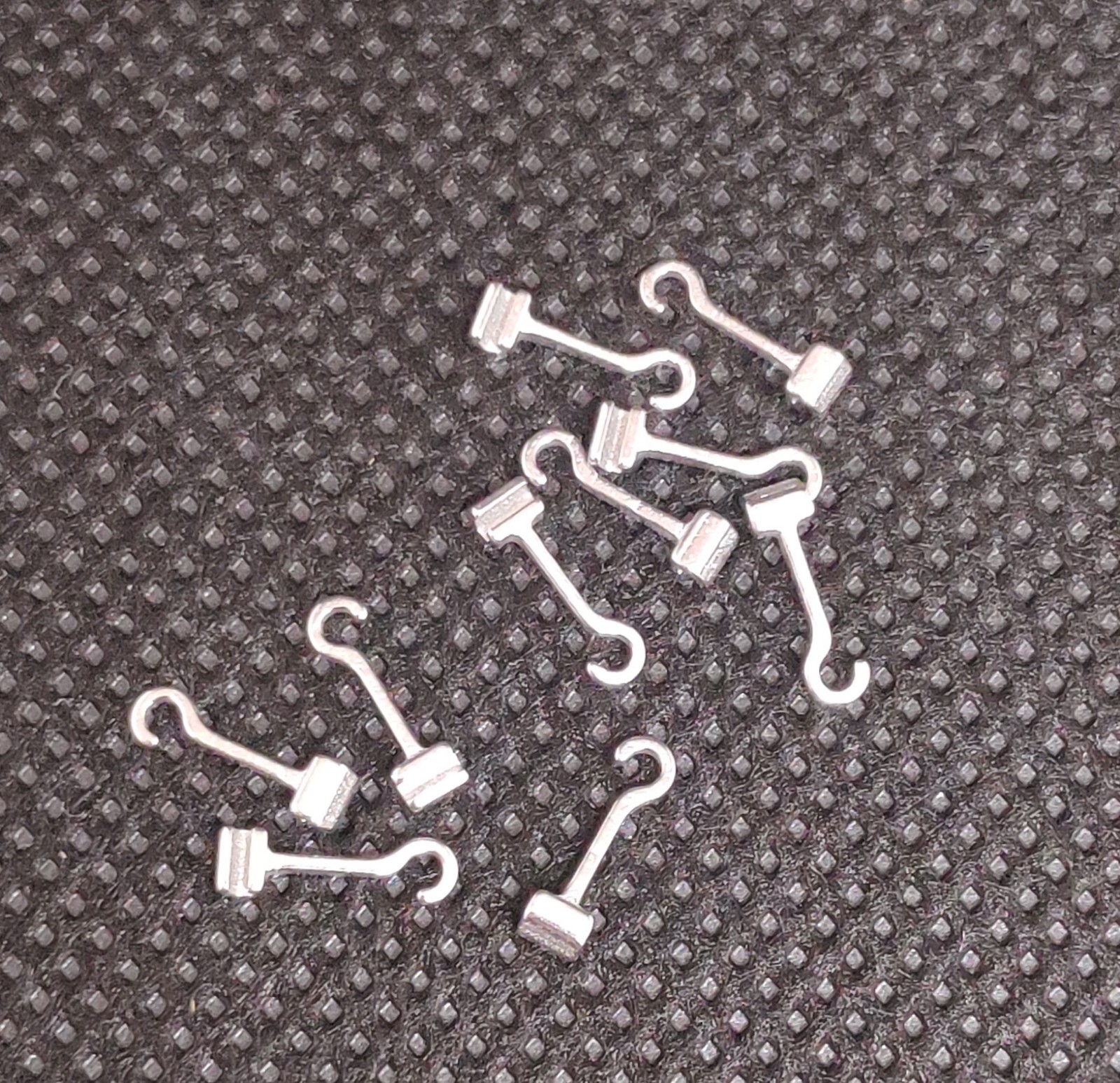 100Pcs Dental Orthodontic Long/Short/Left/Right/Cross/Stops Crimpable Hooks
