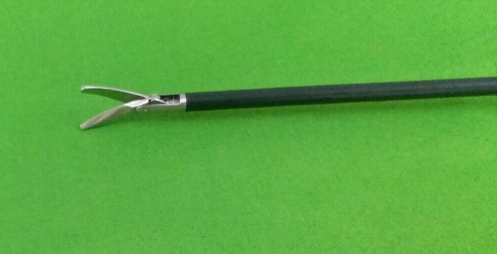 Curved Scissor Insert 5mmx330mm Laparoscopic Endoscopy Surgical Instruments
