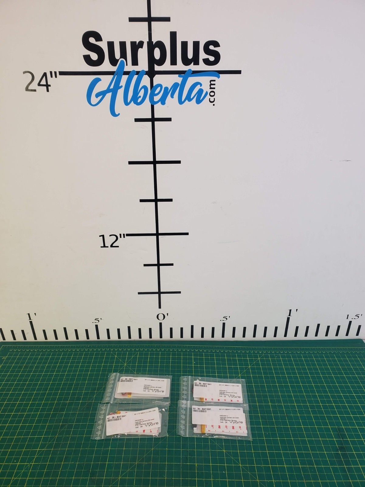 Carefusion 3.7 – 1600 maH Batteries x 4 Units NEW REF 36-BAT1041
