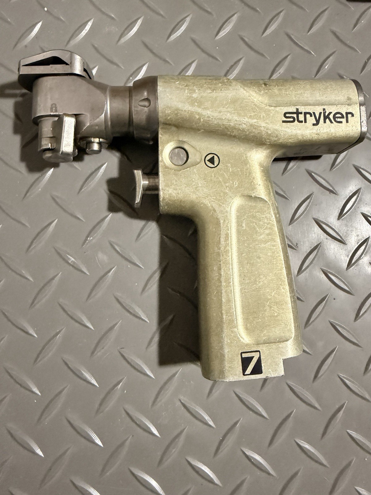 Stryker 7205, 7207, 7208 System 7 Drill With Other Attachments (12 Pcs)