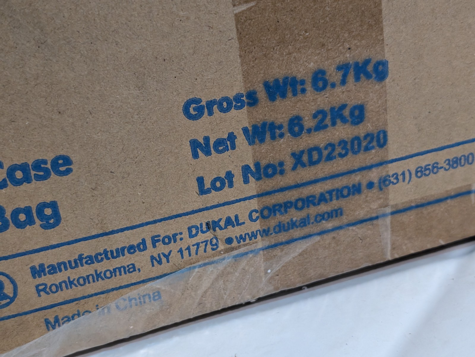 Box of 1000 DUKAL REF 350-10 blue non-skid shoe covers, disposable, as shown