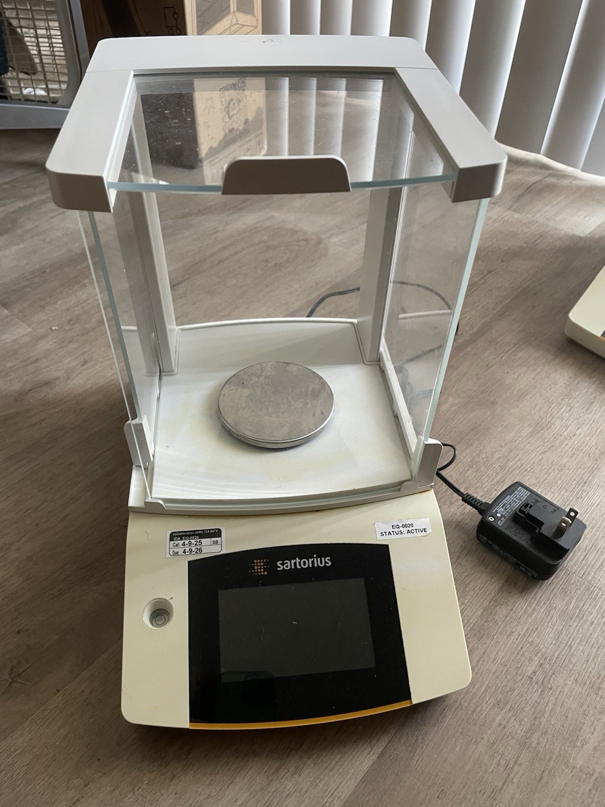 Sartorius PRACTUM124-1S Analytical Laboratory Balance Scale Medical Lab