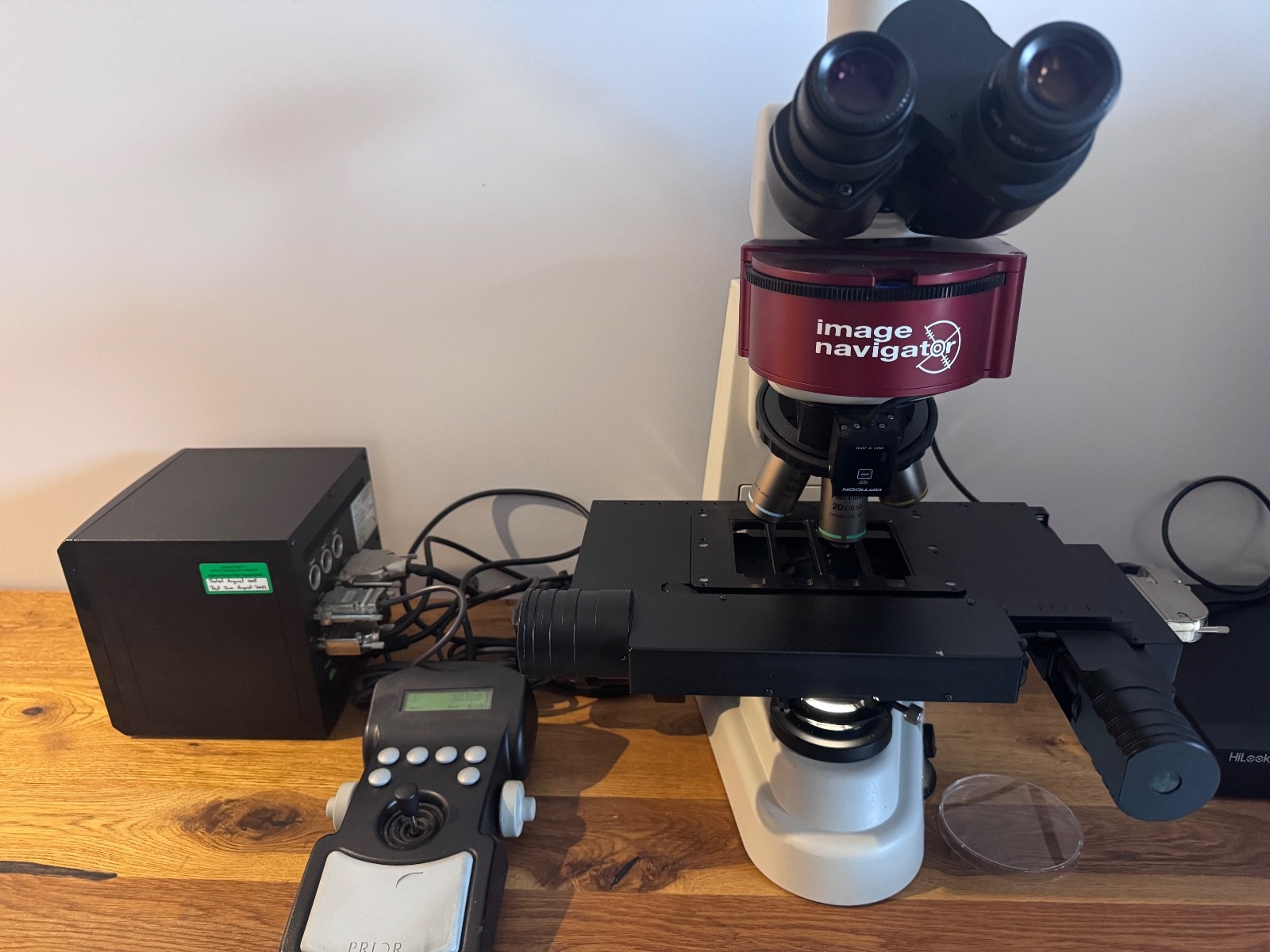 Nikon Eclipse 50i Microscope with XY control