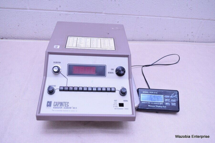CAPINTEC INSTRUMENT MODEL CRC-12 LABORATORY DIGITAL RADIOISOTOPE CALIBRATOR