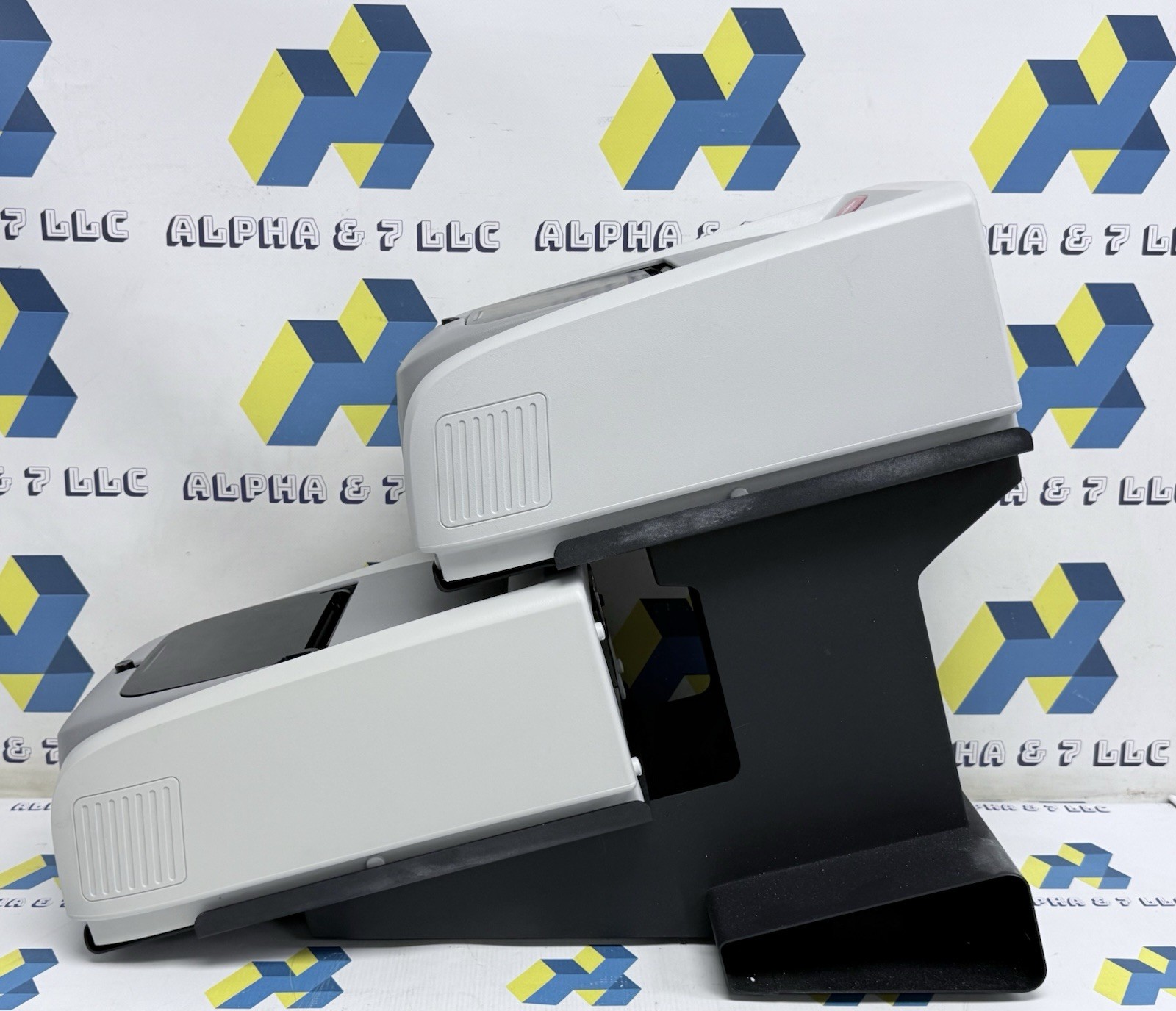 2 Units BioFire FilmArray 2.0 Instrument with 2 Laptop Software included