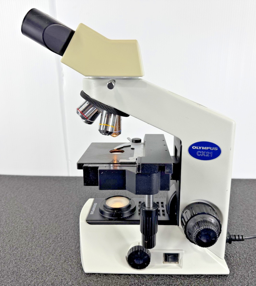 Olympus CX21 Microscope