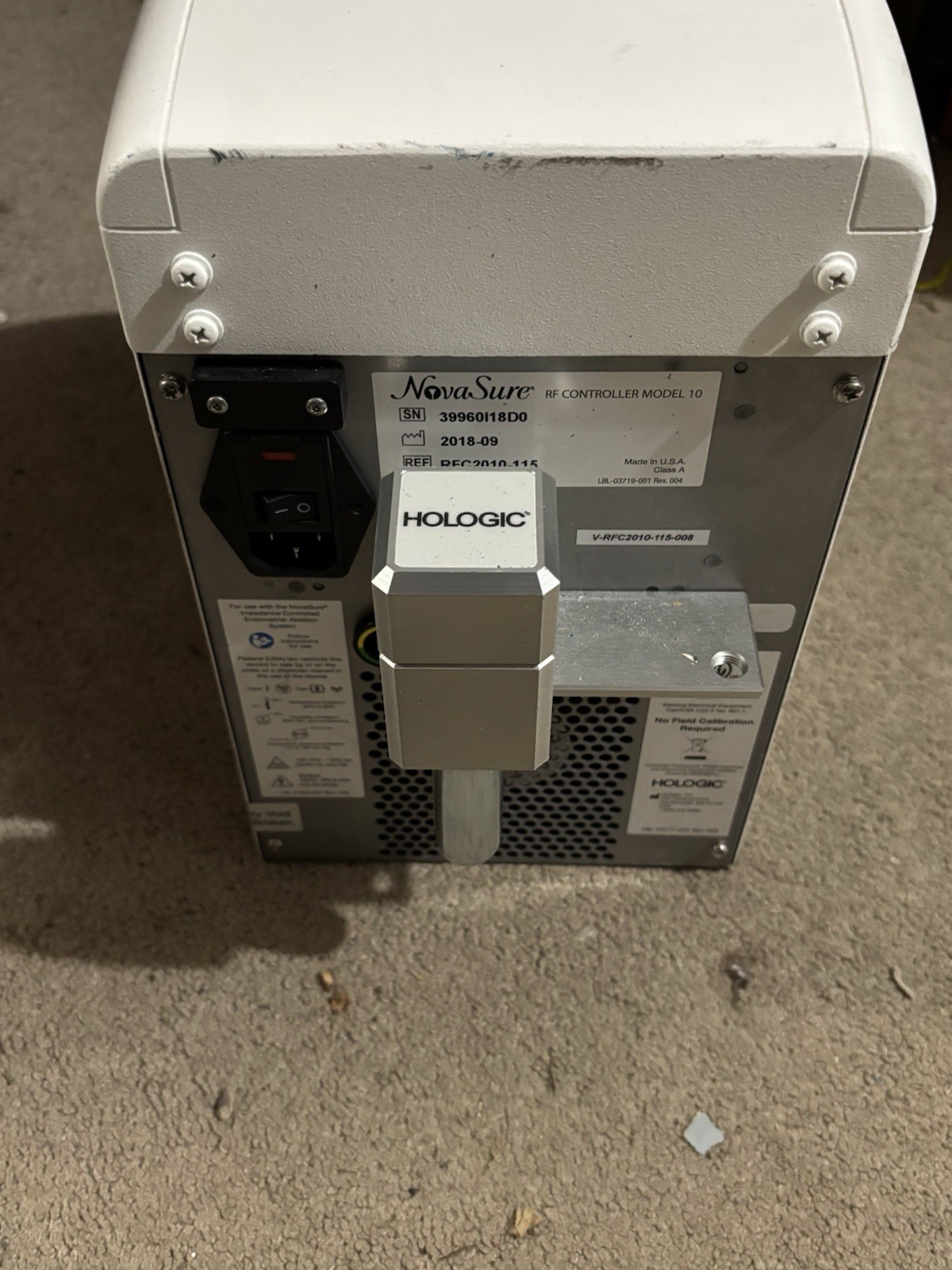 Hologic NovaSure RFC2010-115 RF Controller Model 10! Powers On! Untested!