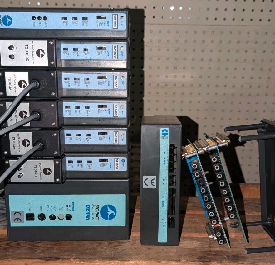 Biopac Systems Lot MP150 DA100C SKT100C TSD104A TSD160A AS-IS UNTESTED