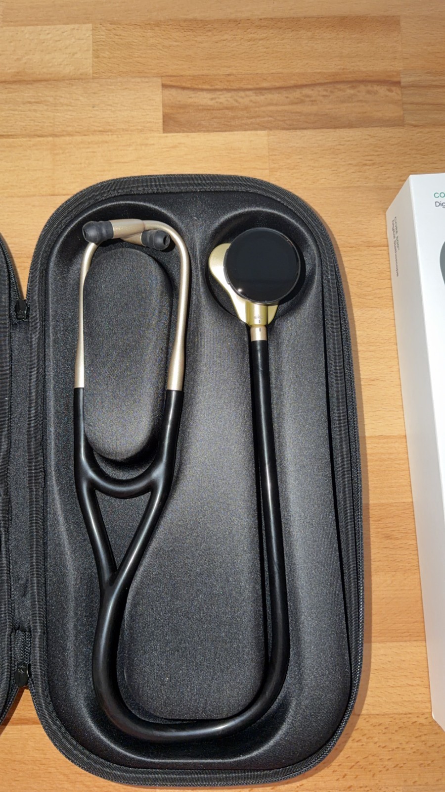 ENGRAVED Eko core 500 digital stethoscope: black & champagne. With Case and Box.