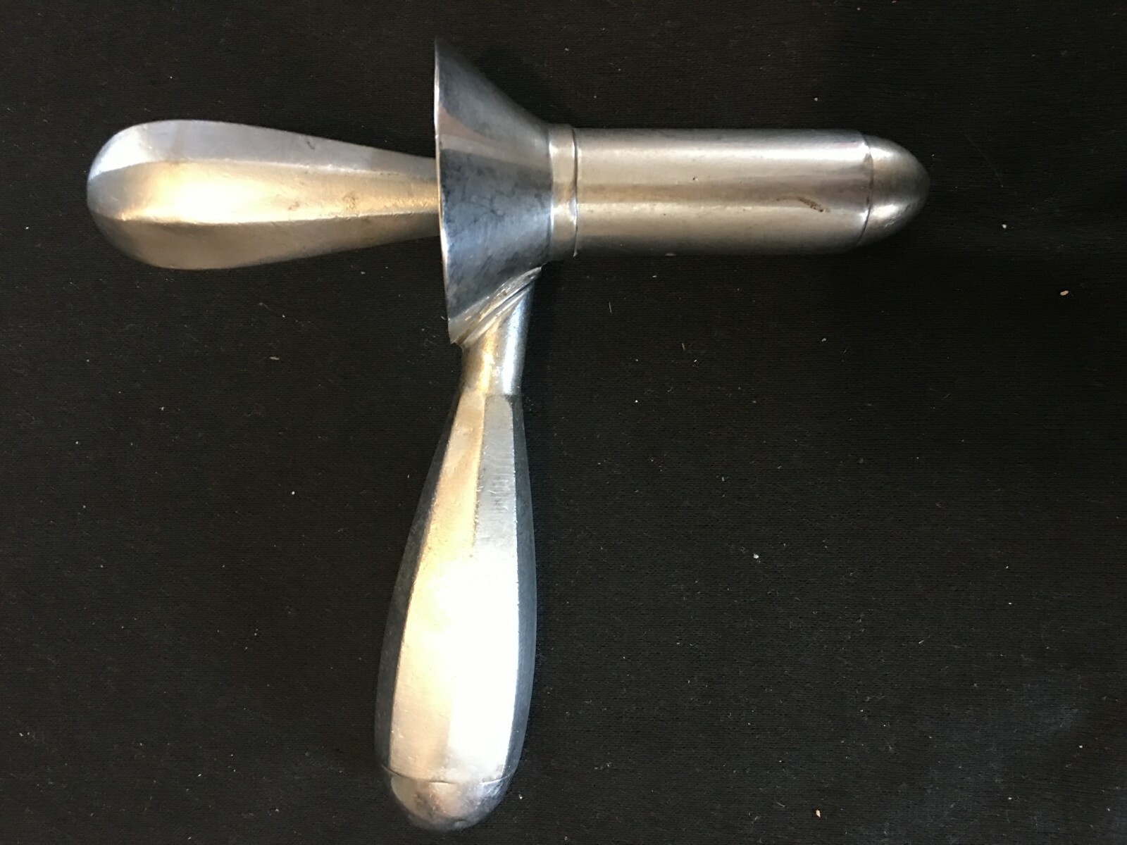 Skilar Medical Device of Unknown Origin Made of Chrome Material