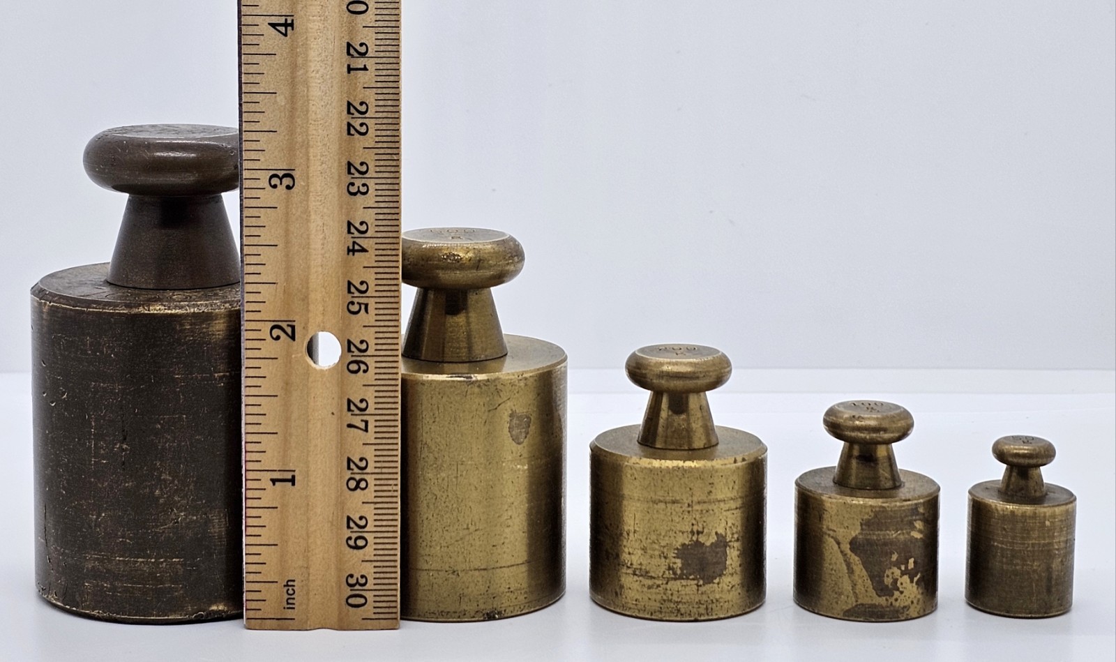 5 Screw Top Knobs BRASS SCALE WEIGHTS, Calibration Apothecary 1000 500 200 Grams