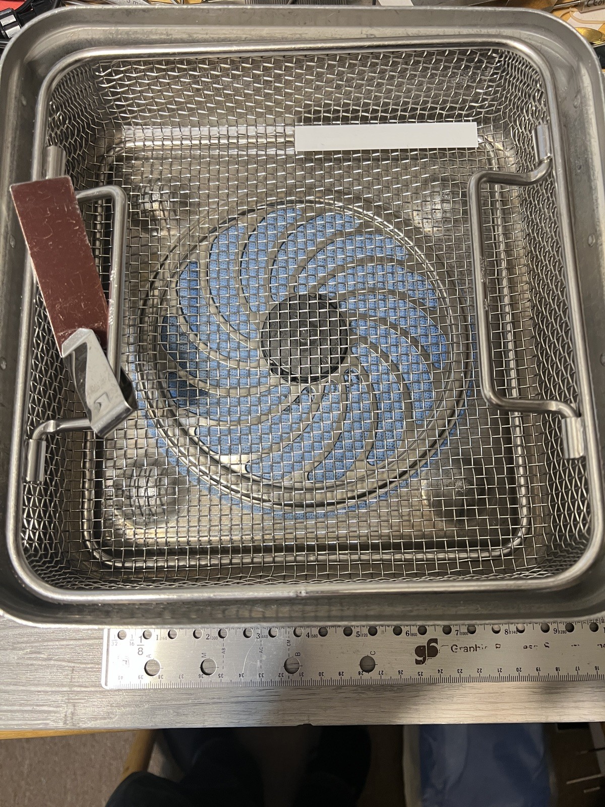 Aesculap Sterilization Case Container W/ Basket JS340 W/ JS389 Lid Filter Good