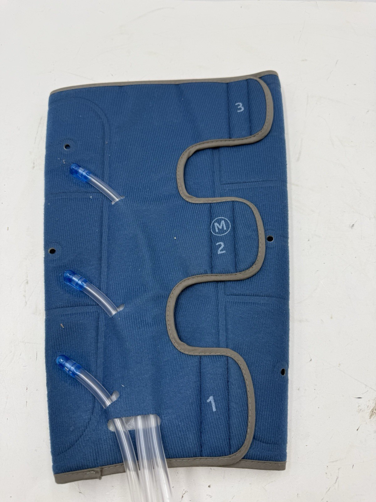 Medline Hemo-Force MDS601MSQ Intermittent DVT Calf Garment Sleeve Medium M