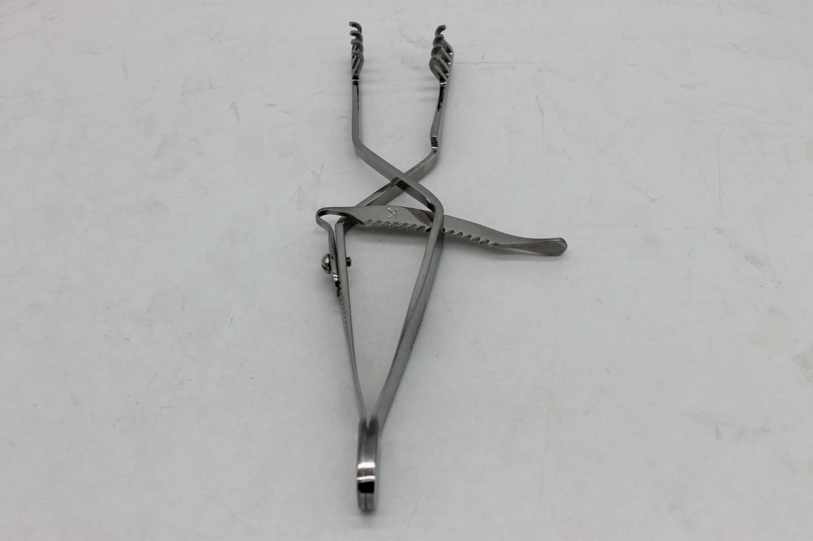Mini Self Retaining Retractor For Fingers Orthopedic Surgical Instrument