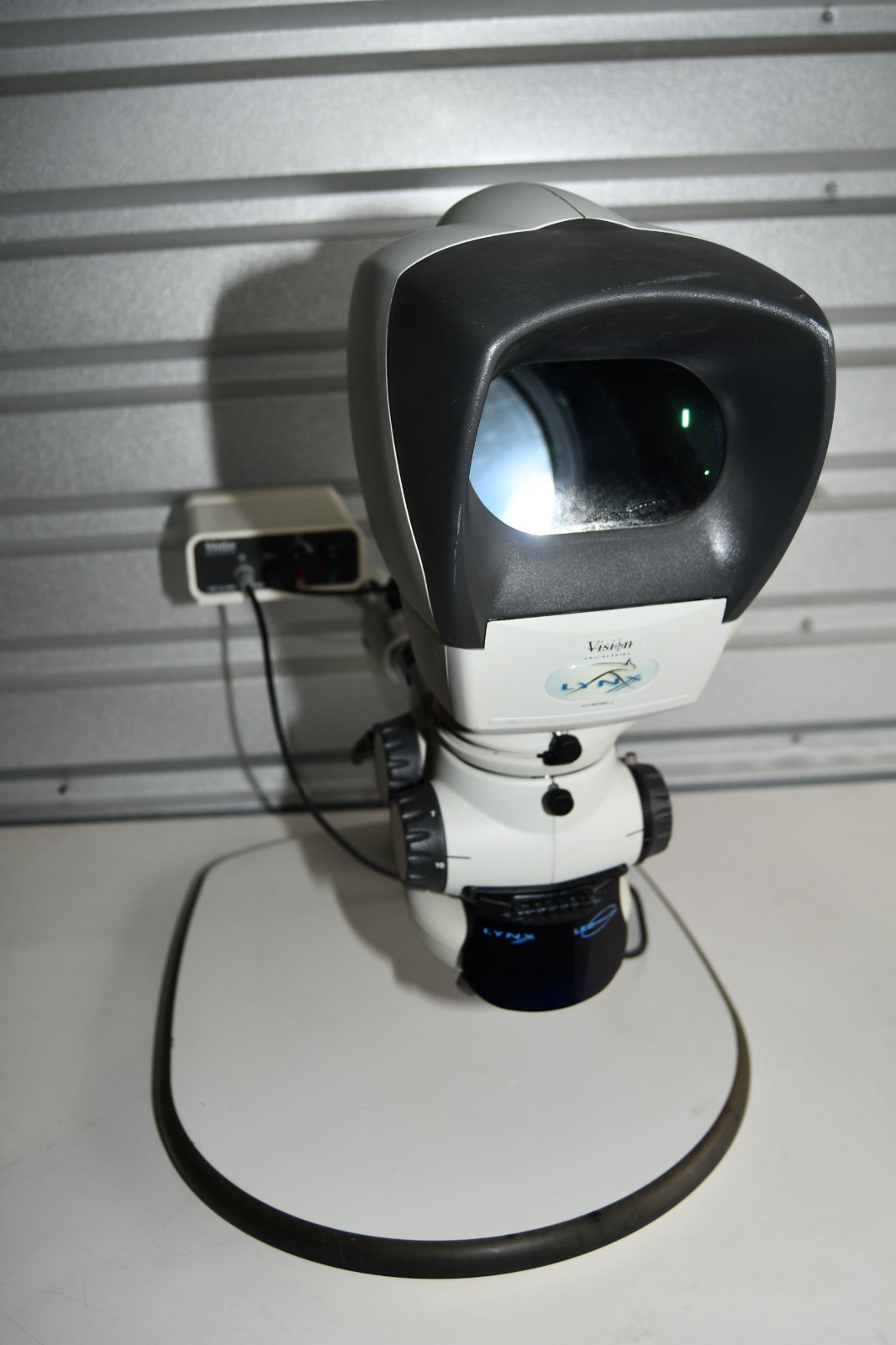 ^ Vision Engineering Lynx Stereo Dynascope Microscope #X8127