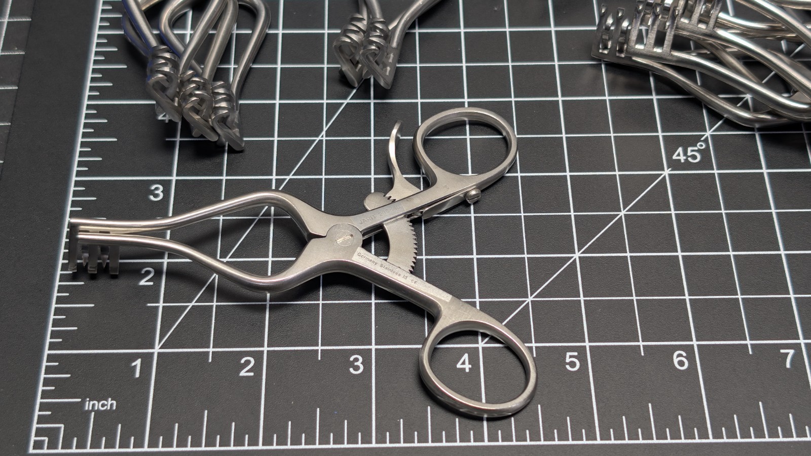 Jarit 205-140 Codman 50-5646 Weitlaner Retractor 4-1/4″ Sharp Surgical