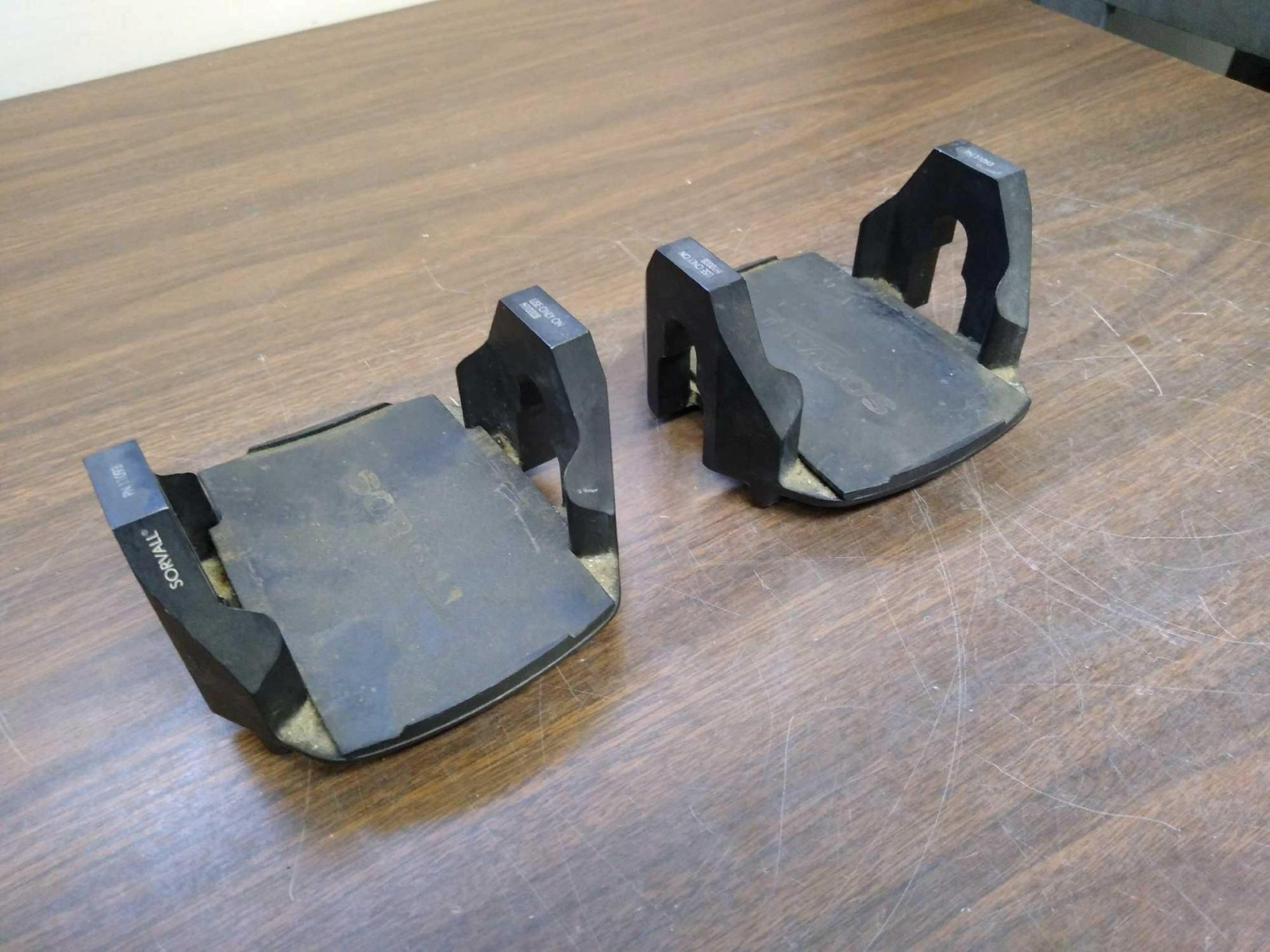 (2) Sorvall 11093 Microplate Carriers for H1000B Centrifuge Rotor