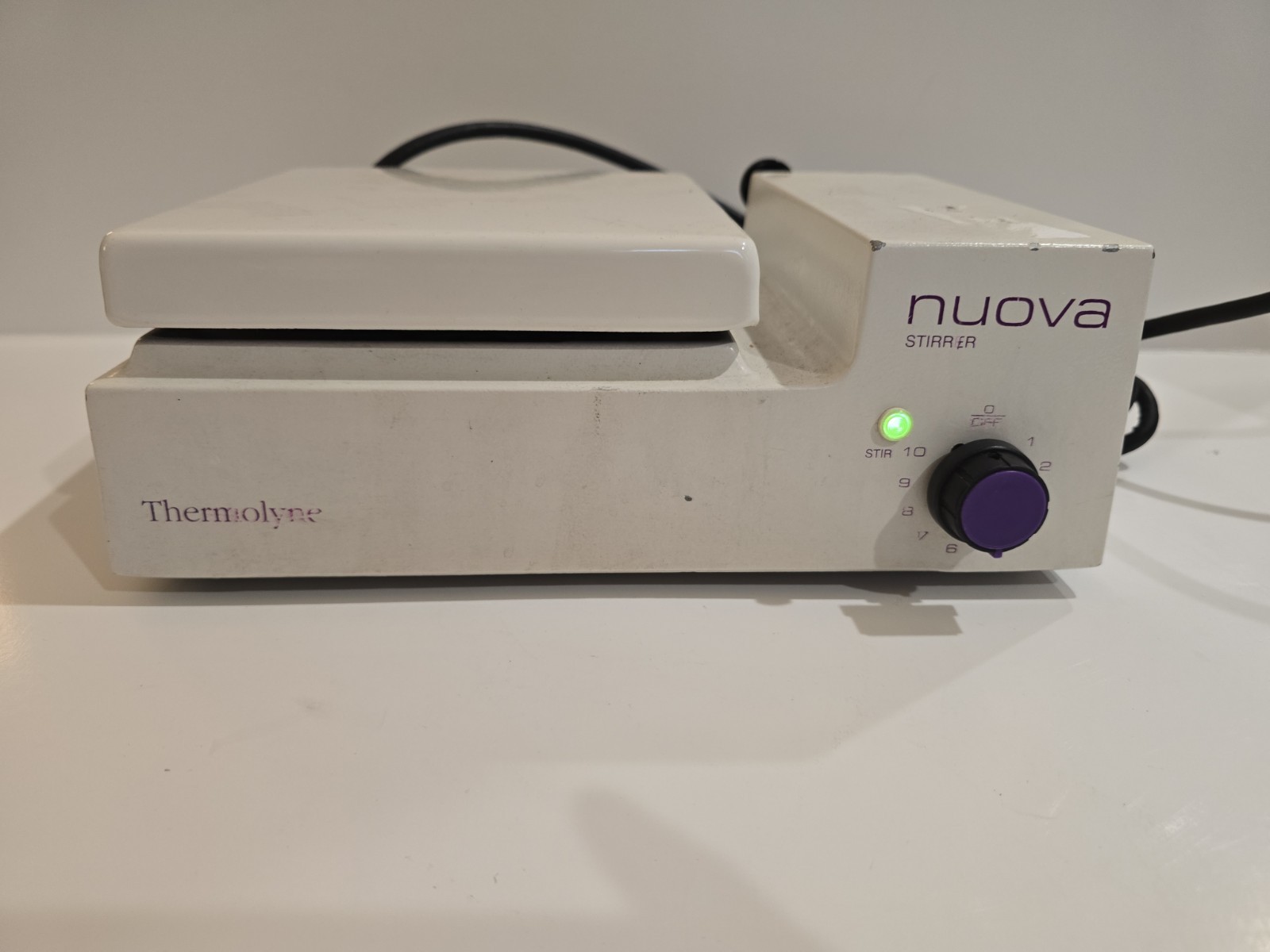 BARNSTEAD/THERMOLYNE Nuova S18525 Magnetic Stirrer Lab Stir Plate 7″x7″ 120V