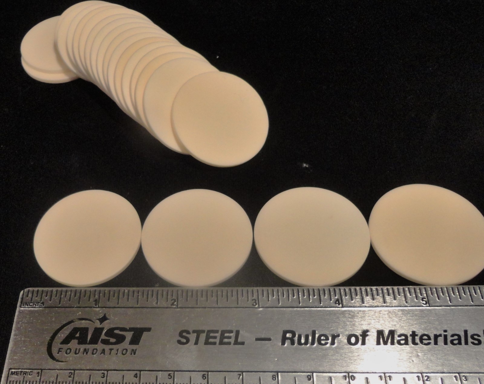 LOT OF FOUR (4) HIGH PURITY ALUMINA DISK CRUCIBLE COVER 1.480” x 0.100” No.:177