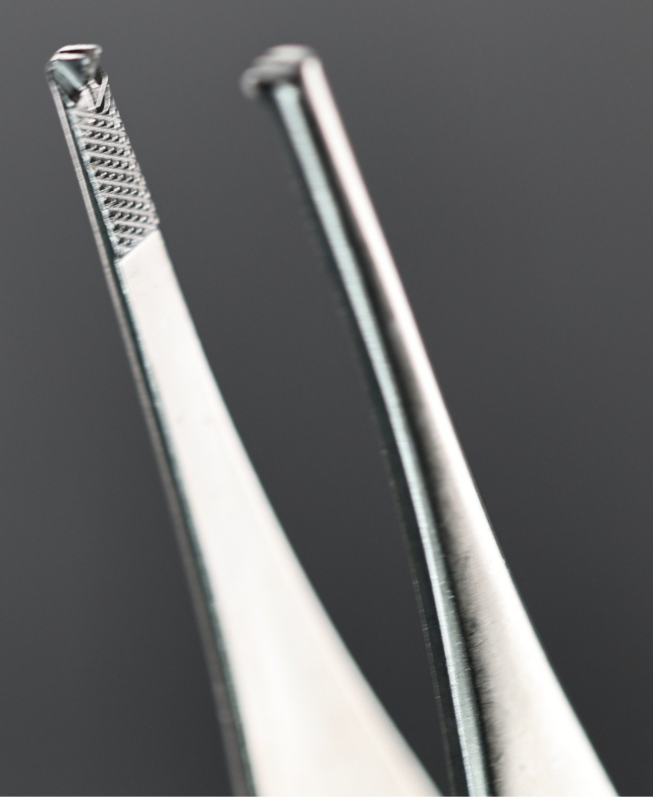 Jarit 130-290 Ferris-Smith Tissue Forceps, 1×2 Teeth, Serrated, Straight, 6.75