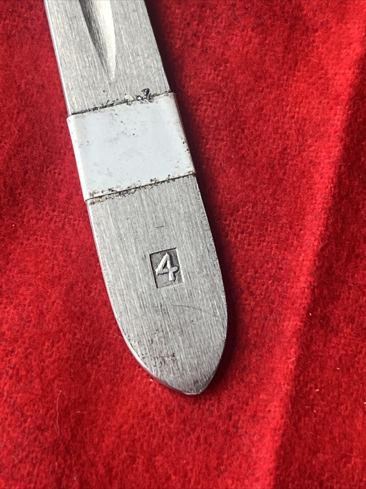 5-1/2″ STAINLESS STEEL SURGICAL SCALPEL HANDLE #4 (t68)