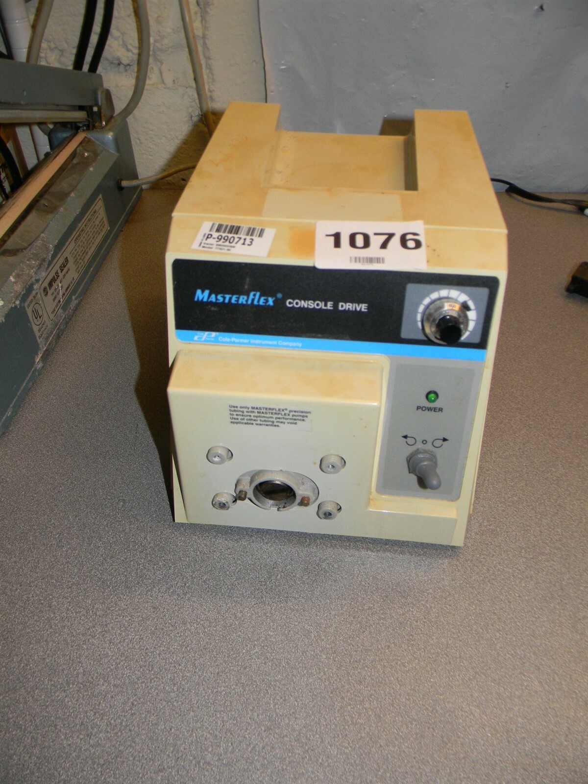 Masterflex Console Drive 77521-50, 1-100 RPM, Noisy Motor / Gearbox, No Head