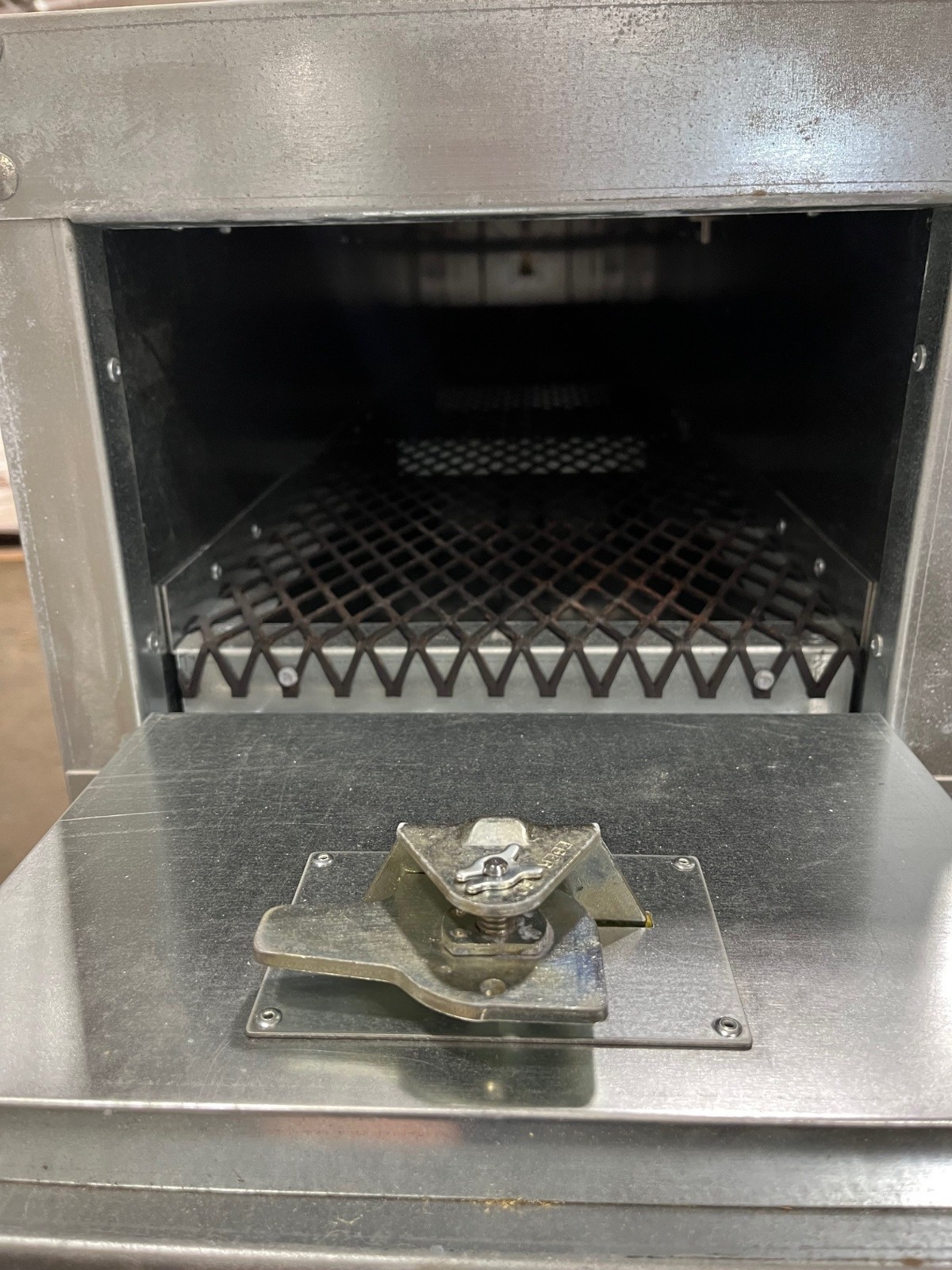 Pinske Edge 11′ Thermoforming Oven 220V 550°F Solid Surface Forming