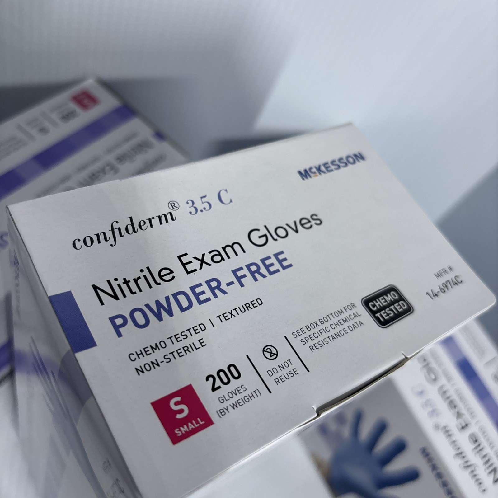 McKesson 200 CT Confiderm Nitrile Exam Gloves Powder-Free – Small size – Blue