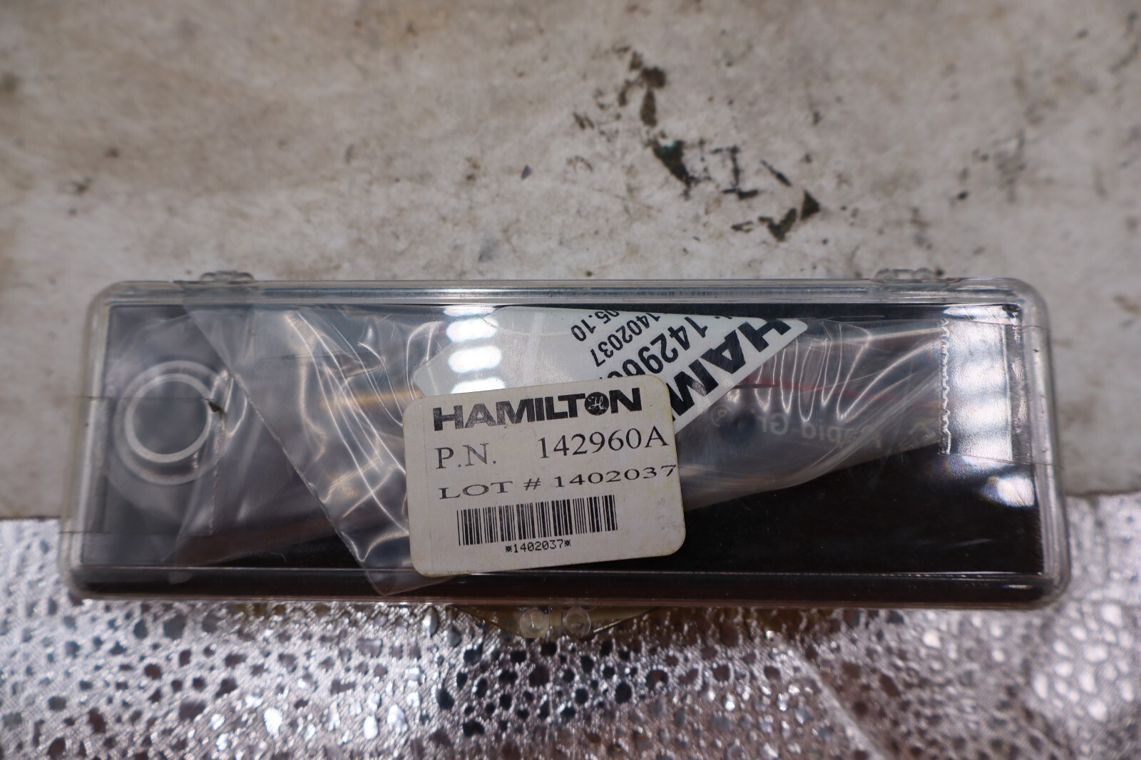 Roche Diagnostic 04002261001 Hamilton 142960A. Unknown part?