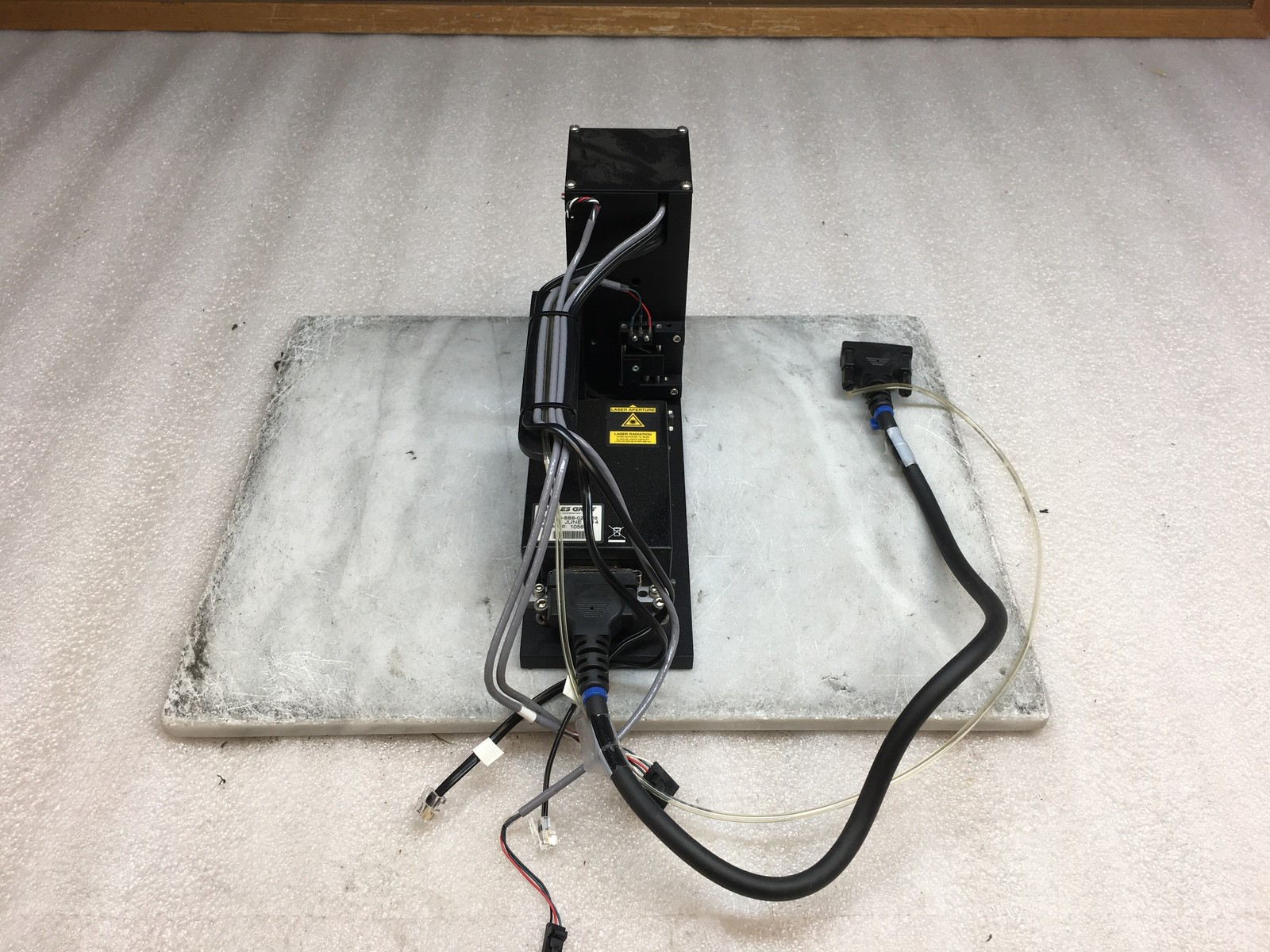 Melles Griot 85-BBB-020-068 Laser Head w/ 85-BOE-020 Focus And Cables