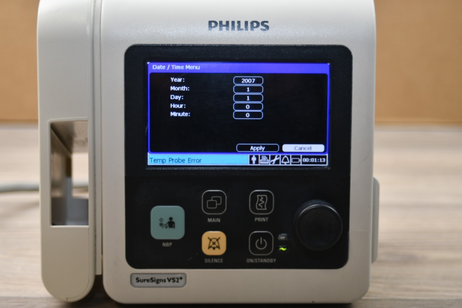 Philips SureSigns VS2+ Patient Vital Signs Monitor REF 863279 – NO CORD