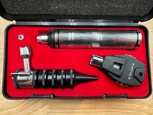 Gowllands Portable Exam Diagnostic Set / Otoscope Ophthalmoscope W/ Case ~ 26265