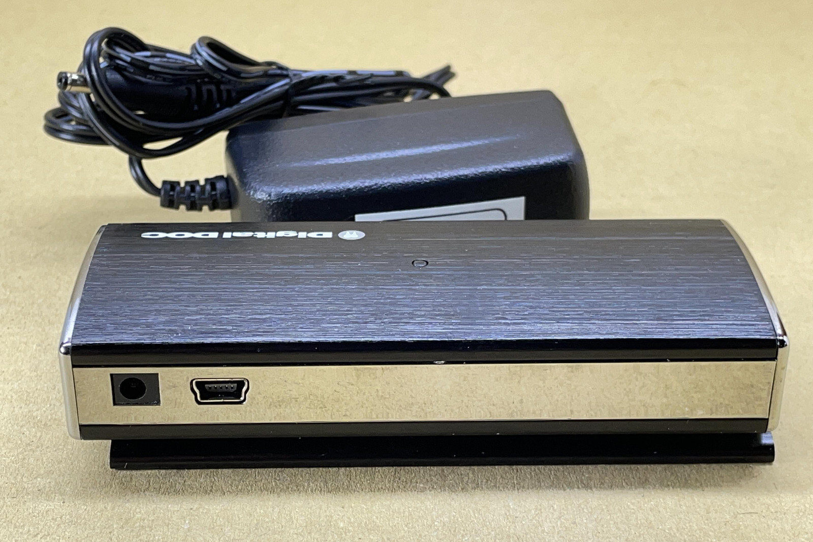 Digital DOC USB 2.0 Hub and Adaptor , Very Clean
