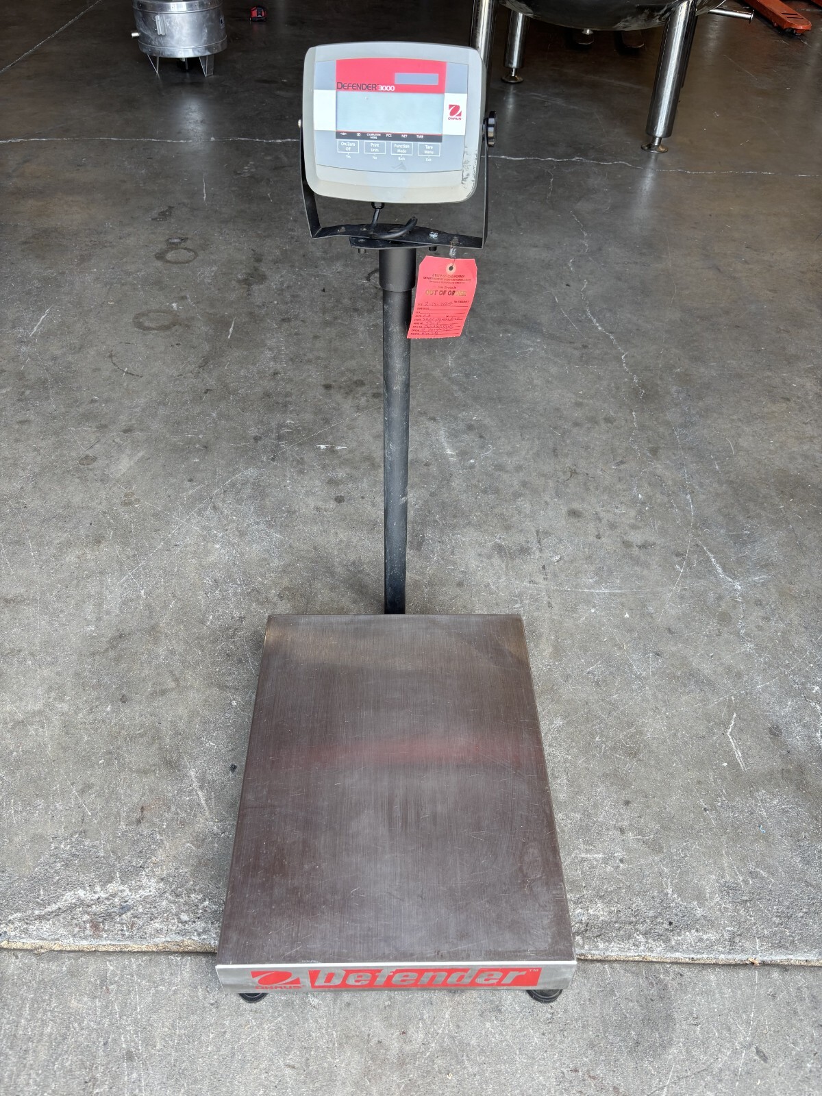 Ohaus Defender 3000 Series T31P Scale Digital Display 30kg / 60Lb