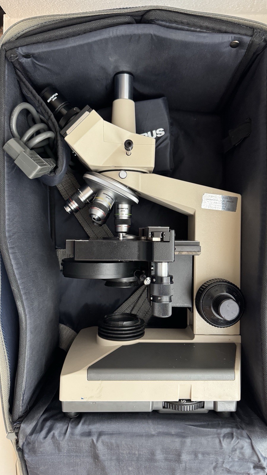 Olympus CH-2 Phase Contrast Microscope Kit Trinocular Slides and Carry Bag