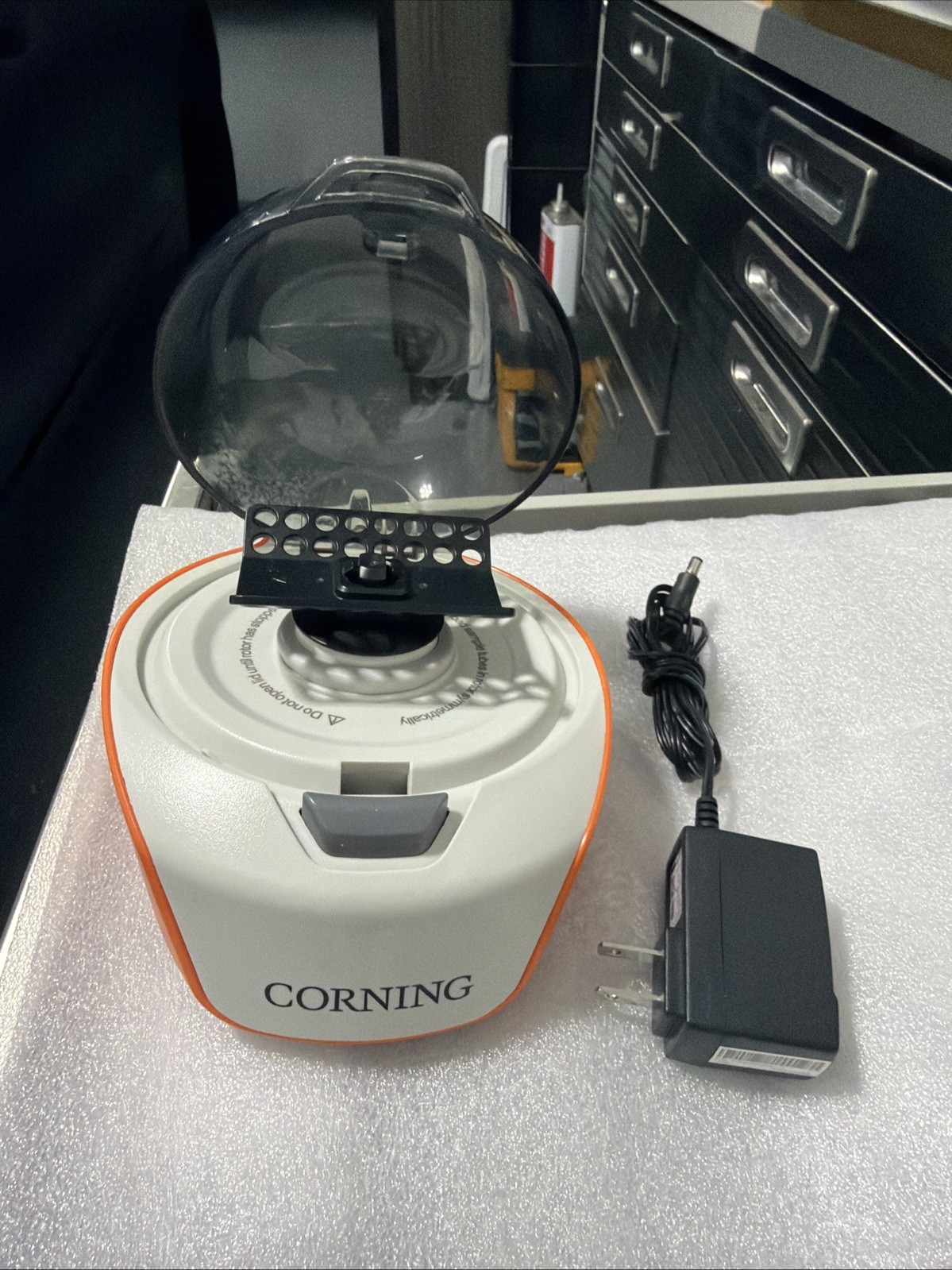 Corning LSE Mini Microcentrifuge AC100-240V 50/60 Hz 6W