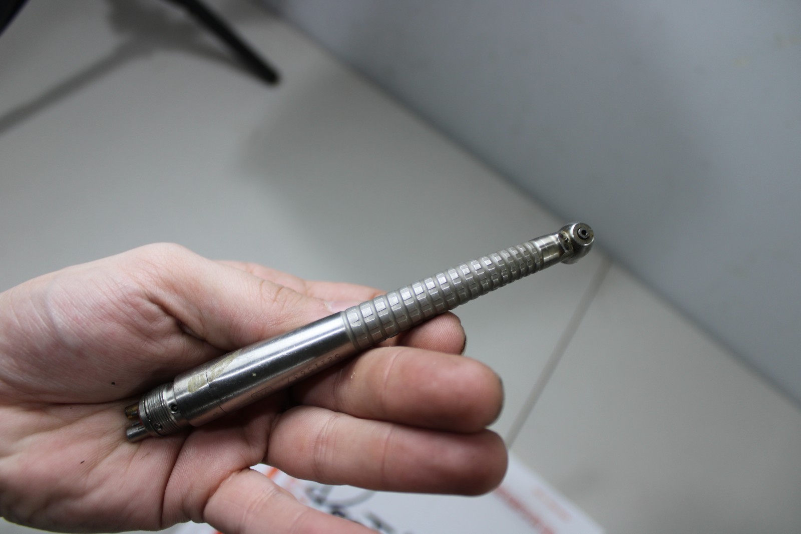 Midwest Tradition Screw Type FiberOptic Dental Handpiece contra angle waterspray