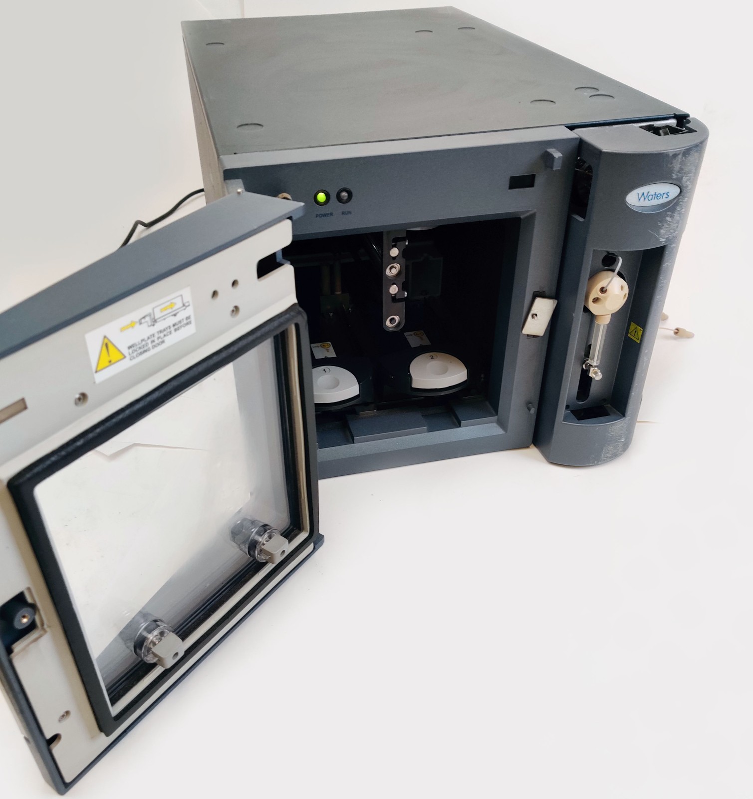 Waters Acquity UPLC Sample Manager 186015006 w 279001555 Fluidics Drawer Tested