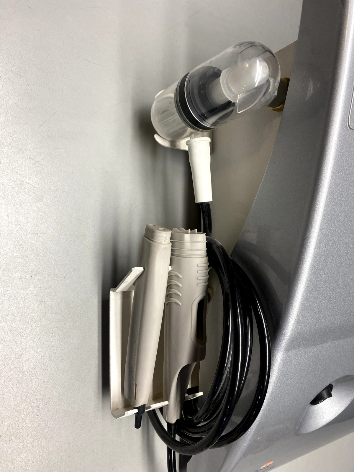 Genesis Biosystems DermaFrac Machine REF D11-0330-208