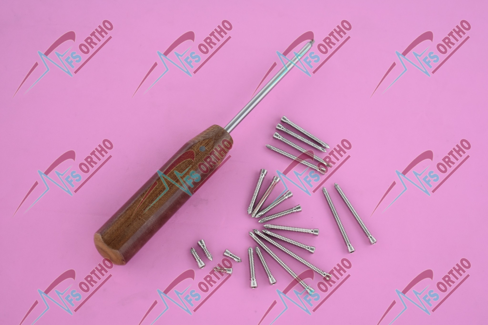 5 mm Safety Locking Screws, Self-tapping ,Stainless Steel 316L (140 pcs)