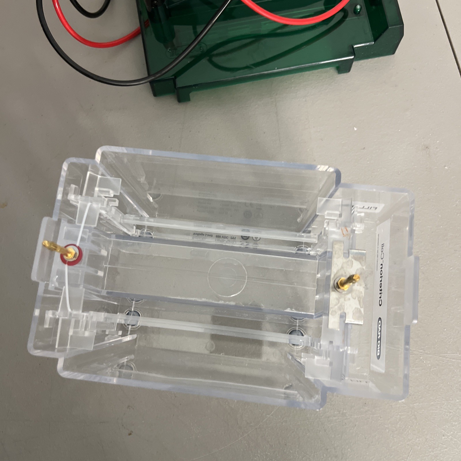 Bio-Rad Criterion Cell Midi Vertical Electrophoresis System Biorad- Working