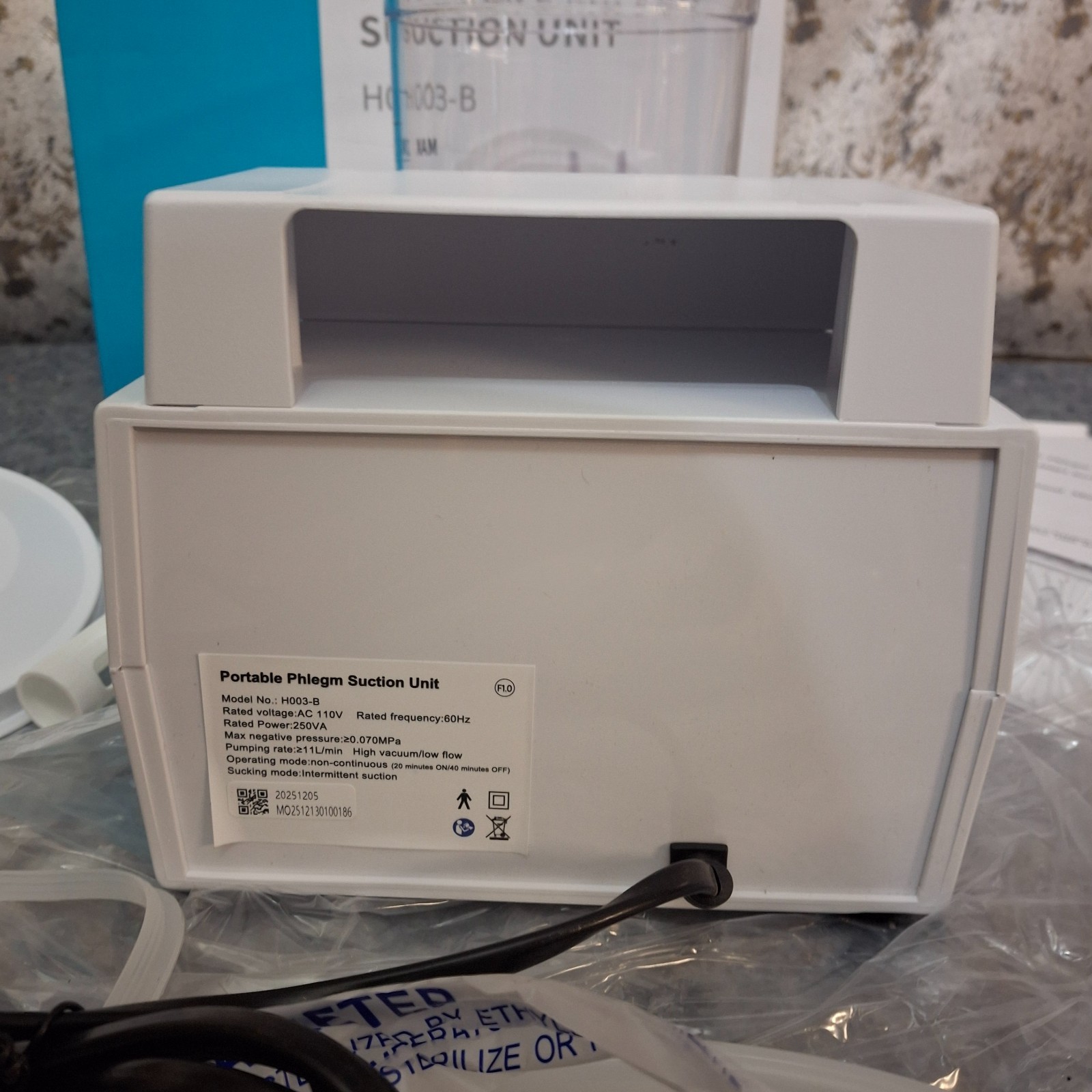 Portable Veterinary Phlegm Suction Unit Machine H003-B White