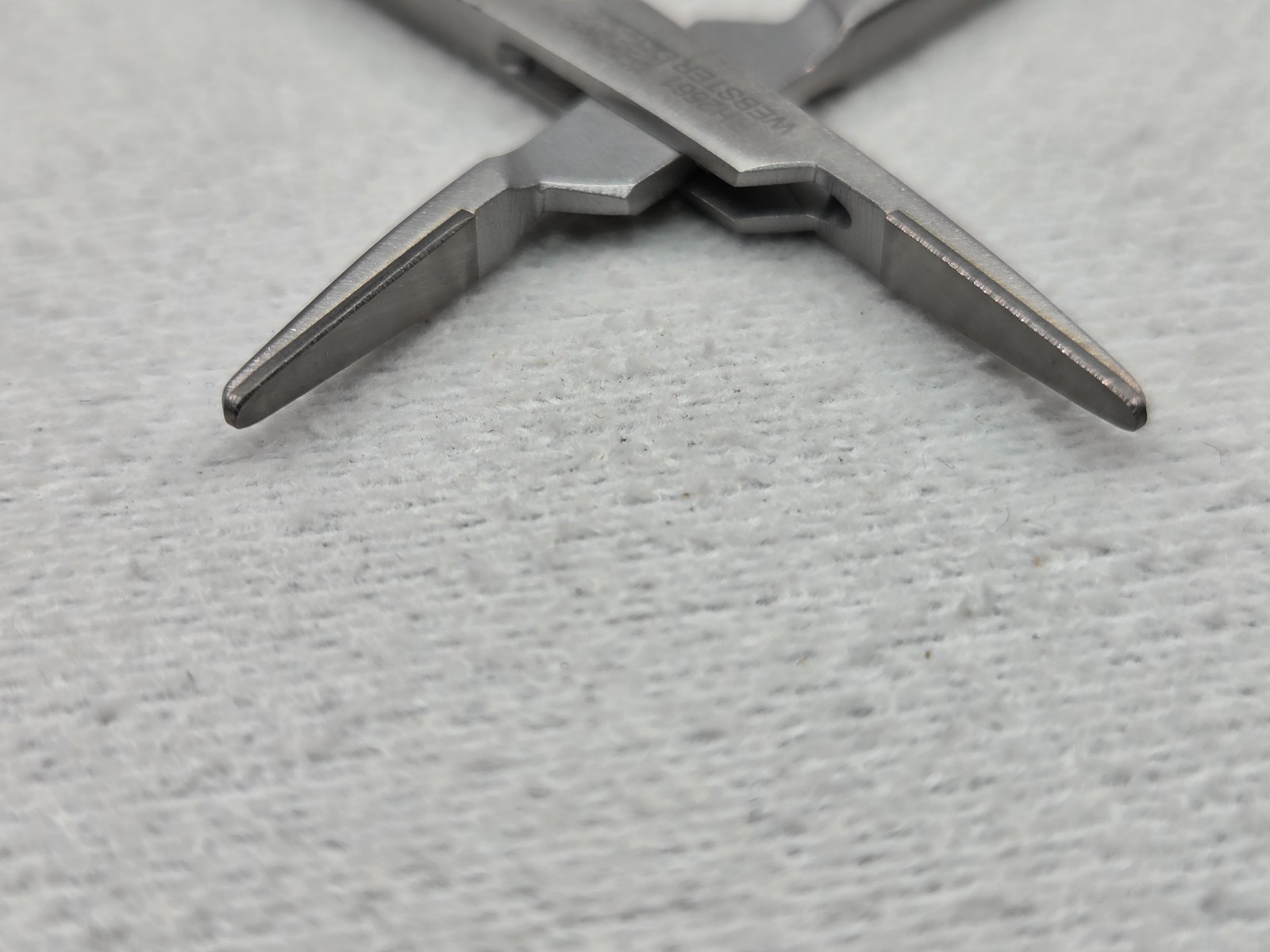 V. Mueller RH2561 Webster Smith Vital Needle Holder 4.75″ – Ultrasonic Cleaned